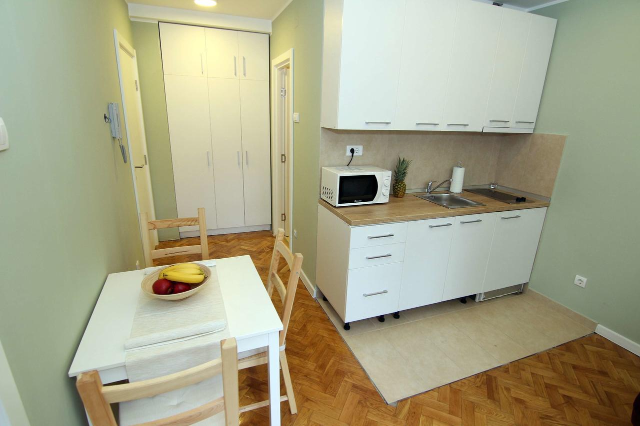 Apartmani 27 Belgrade Luaran gambar